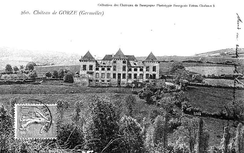 vue du château de Germolles-sur-Grosne