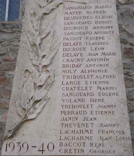 monument aux Morts de Saint-Jacques-des-Arrêts